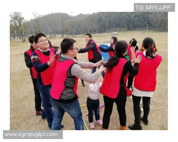 张楠刘成对决精彩回顾赛场上的巅峰对抗与团队默契展现